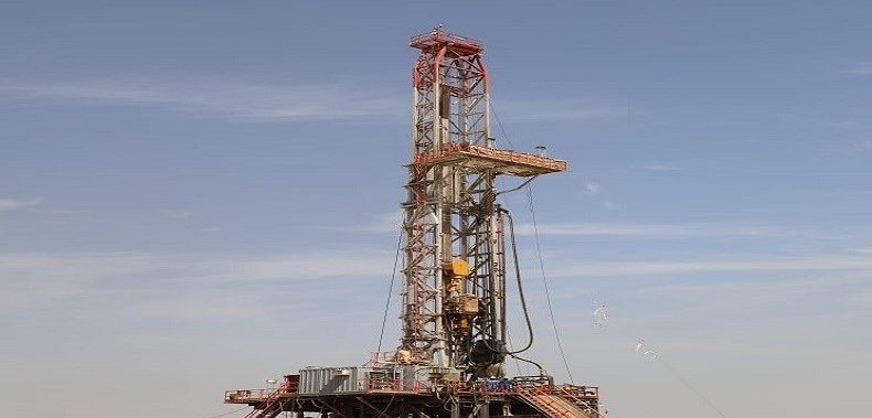 بئراً نفطية