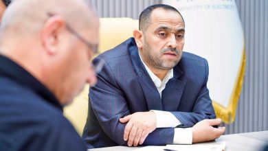 وزير الكهرباء