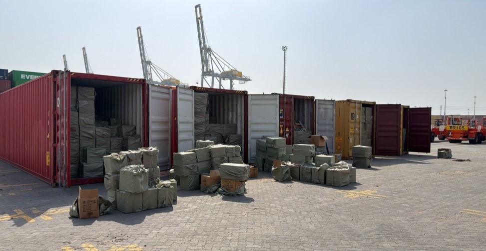 ألعاباً نارية