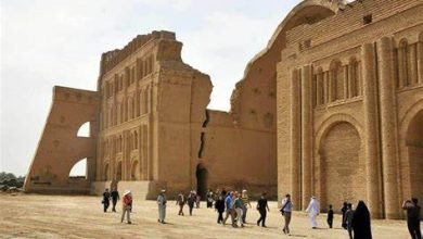 زيارة المتاحف